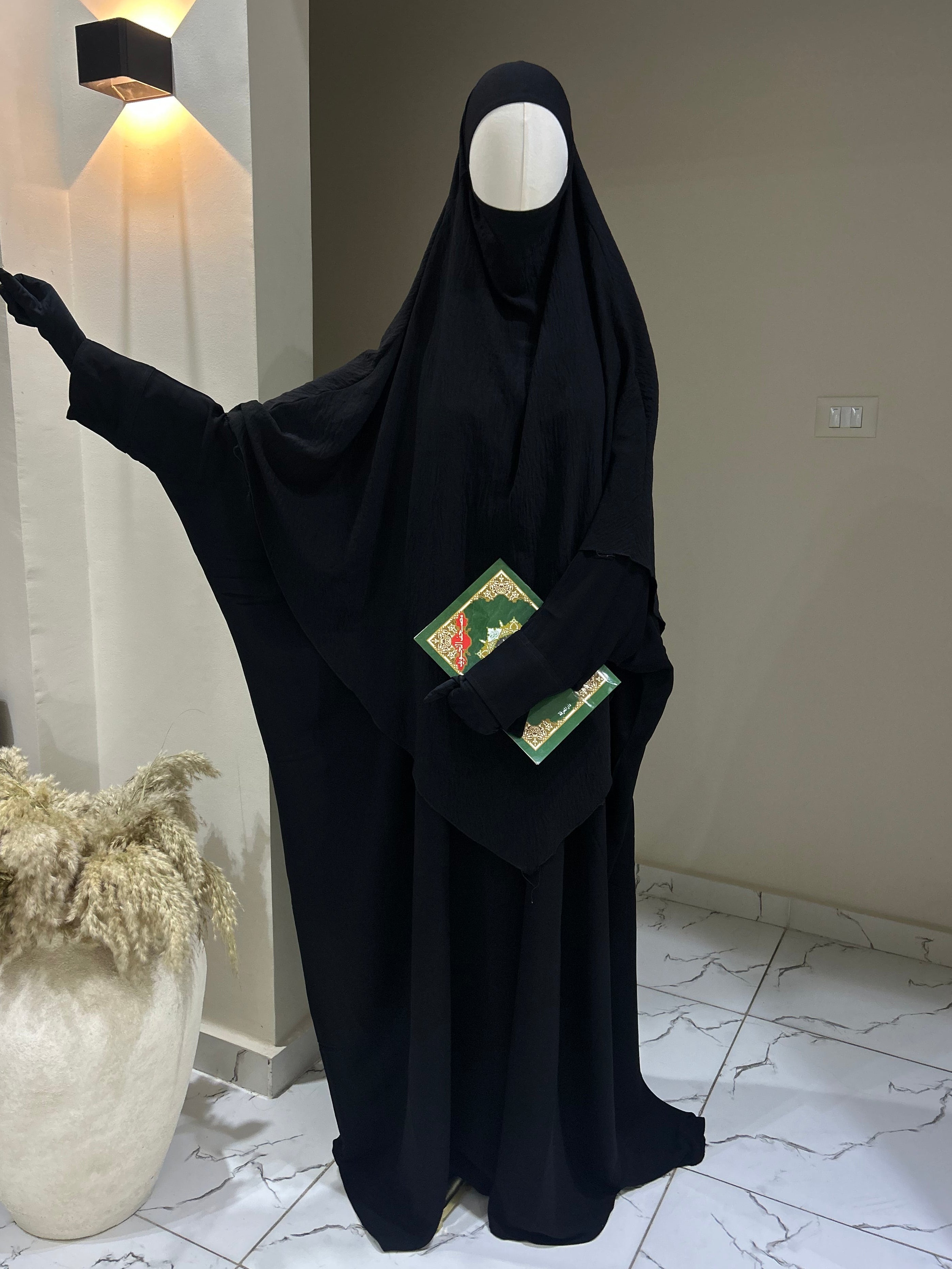 ABAYA Saoudienne Noir (Crêpe)